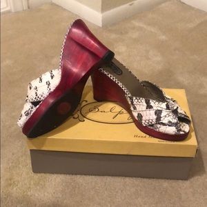 Salpy Peep Toe Wedge Shoes